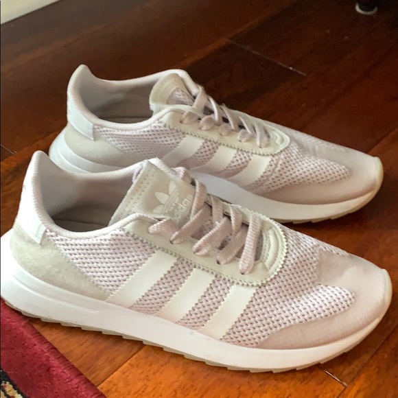 adidas Shoes - Adidas tennis shoes, size 9 adidas Shoes - Adidas tennis shoes, size 9